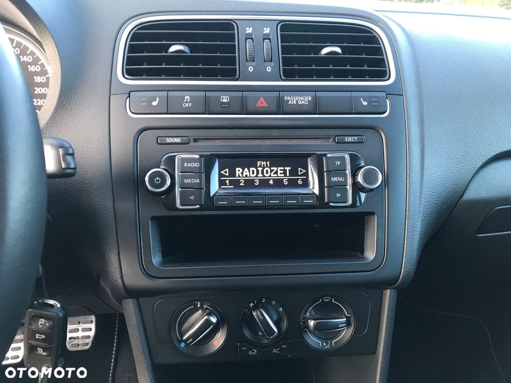 Volkswagen Polo 1.2 Style - 15