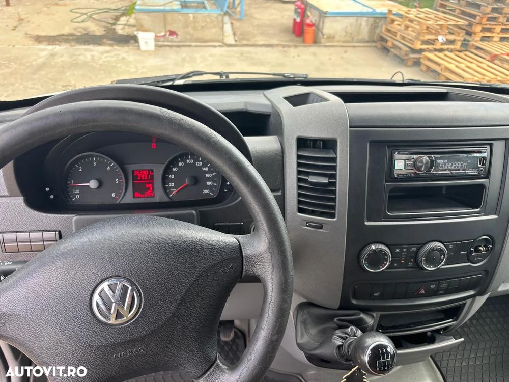 Volkswagen CRAFTER - 7