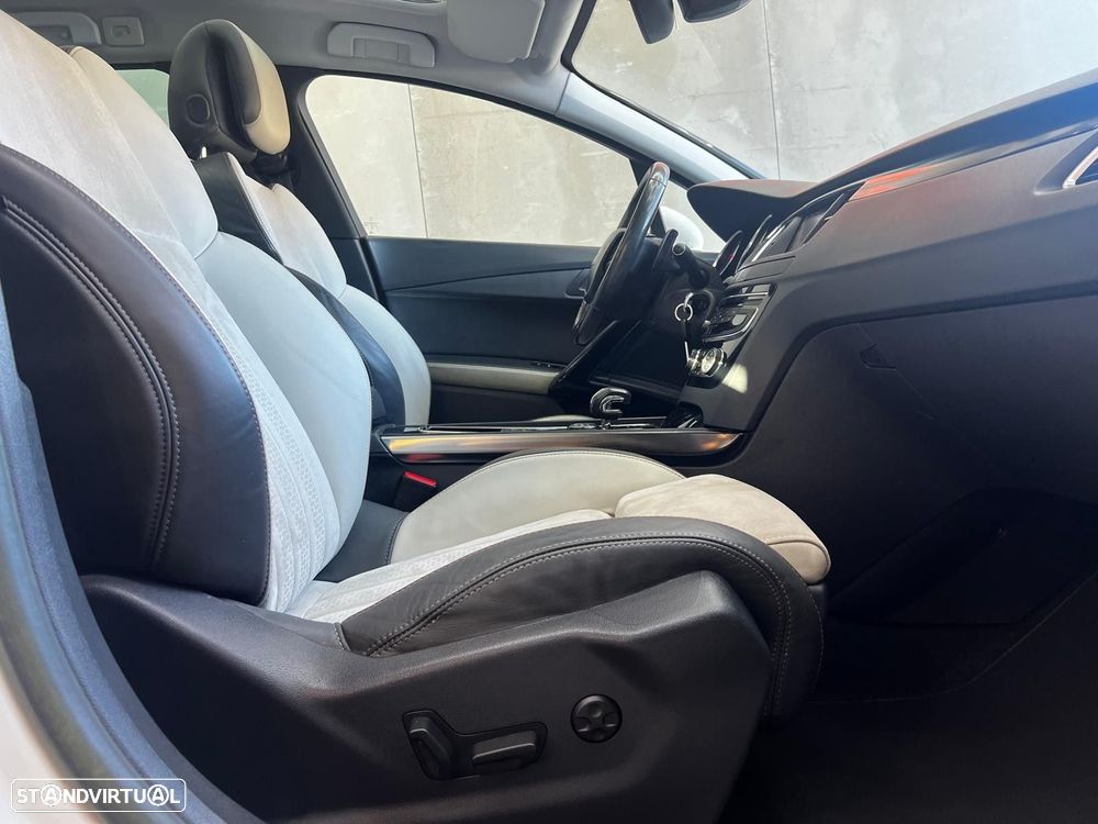 Peugeot 508 RXH 2.0 HDi Hybrid4 2-Tronic - 14