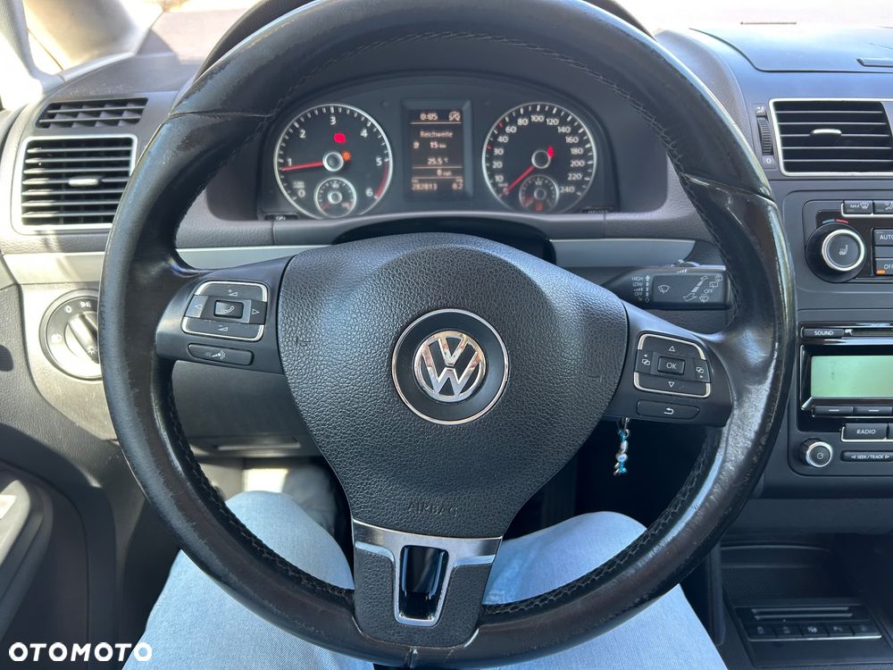 Volkswagen Touran 1.6 TDI DPF BlueMotion Technology Cup - 10