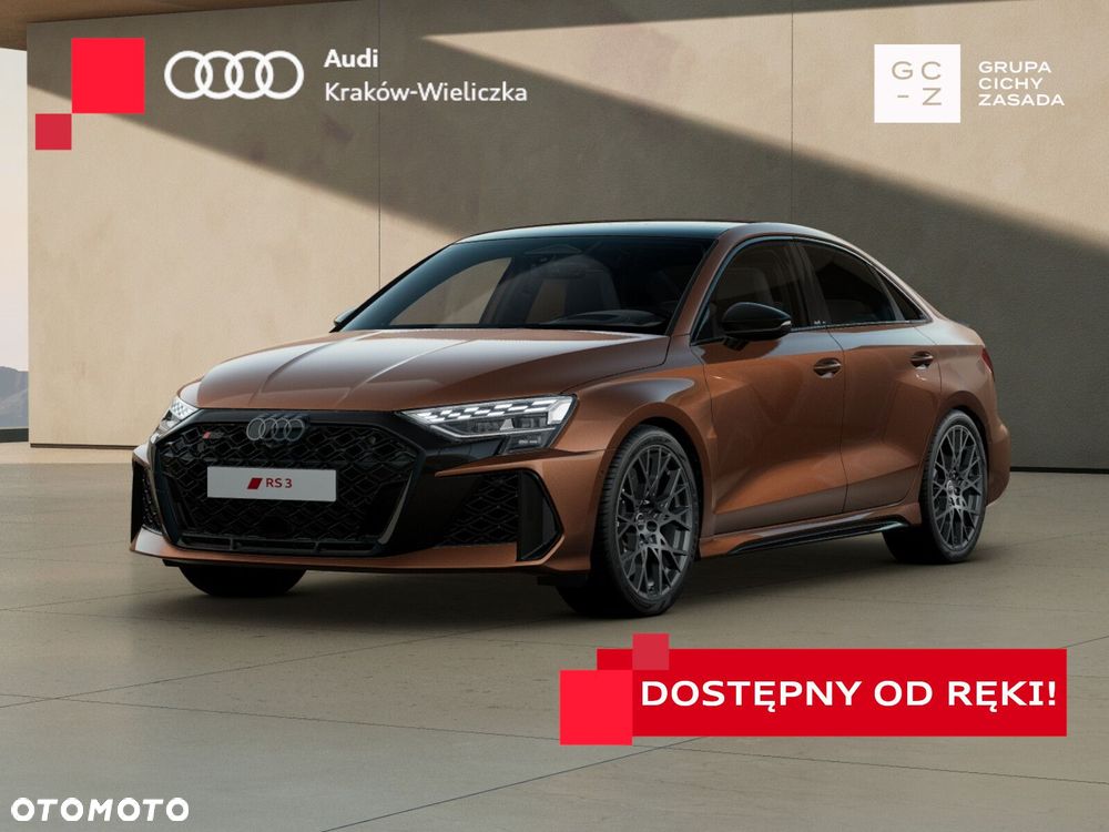 Audi RS3 Limousine - 1