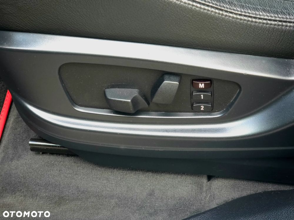 BMW X5 xDrive30d - 36