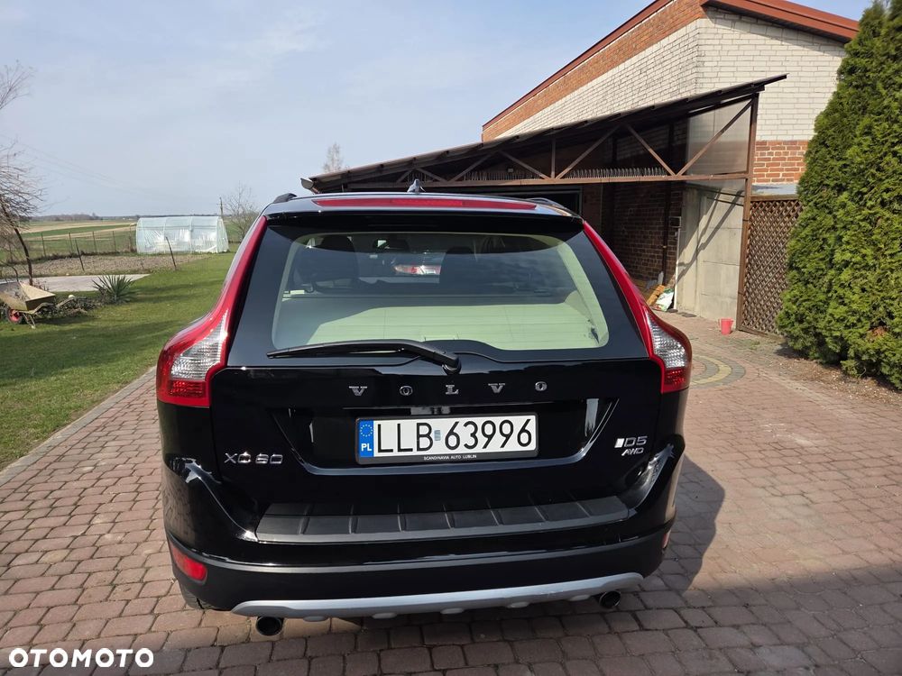 Volvo XC 60 - 4