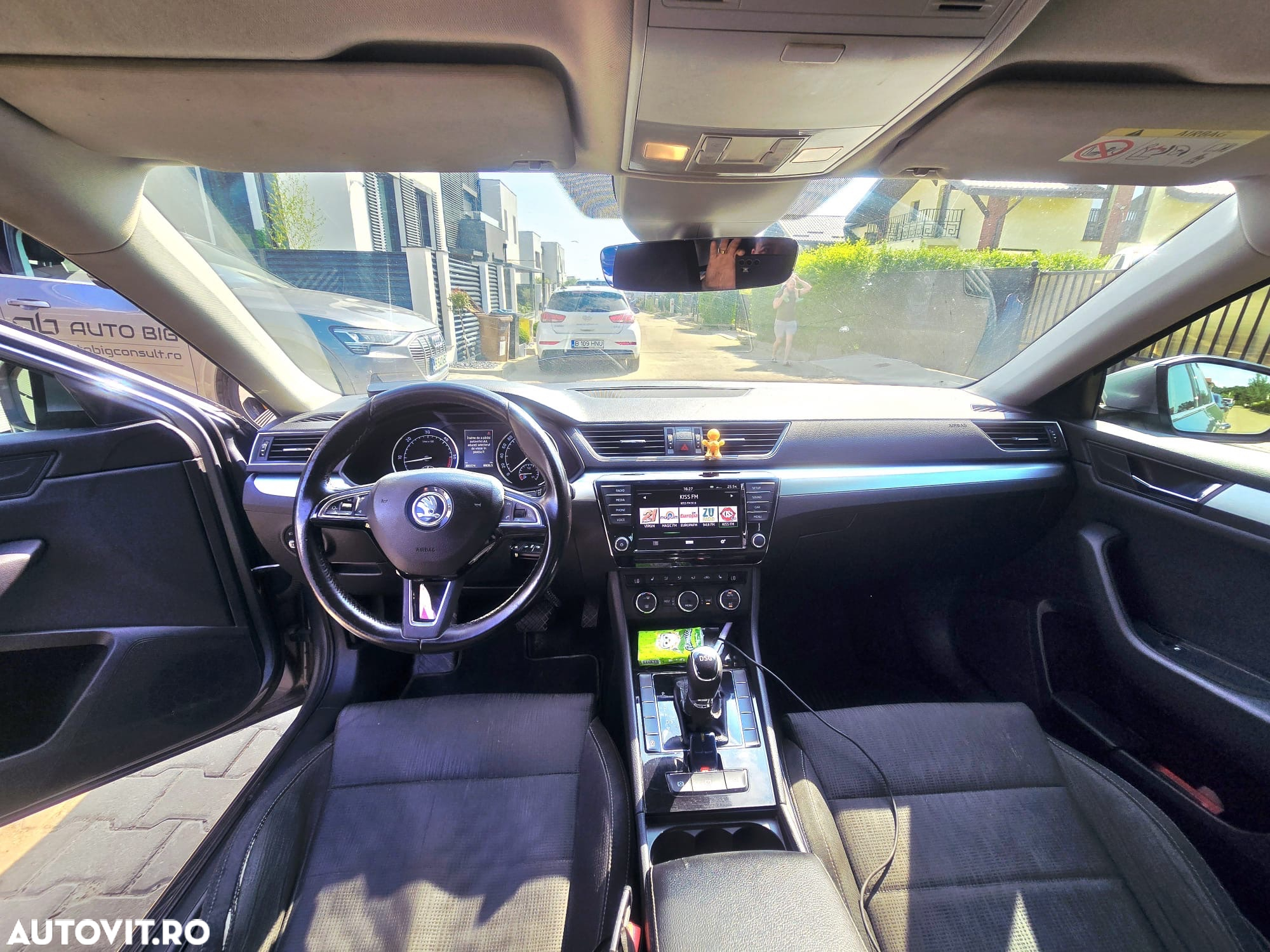Skoda Superb 2.0 TDI DSG Style - 8