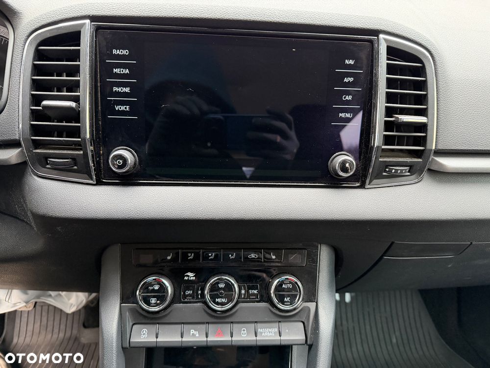 Skoda Karoq 1.5 TSI ACT GPF 4x2 Ambition - 12