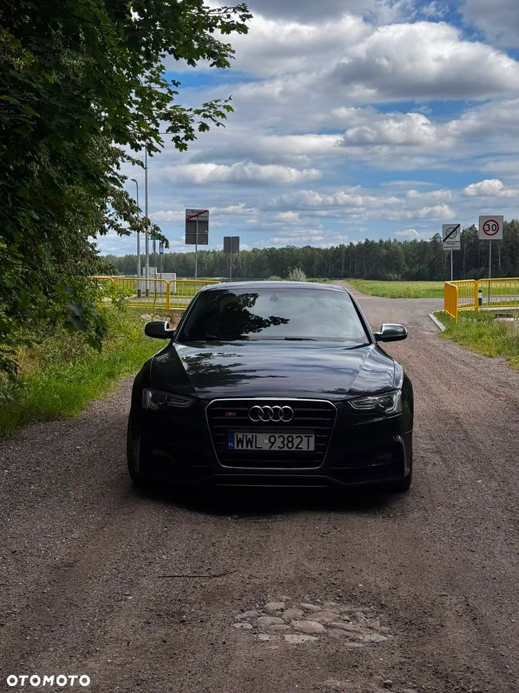 Audi S5 Coupé - 2