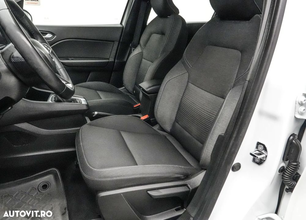 Renault Captur MHEV 140 Techno - 13