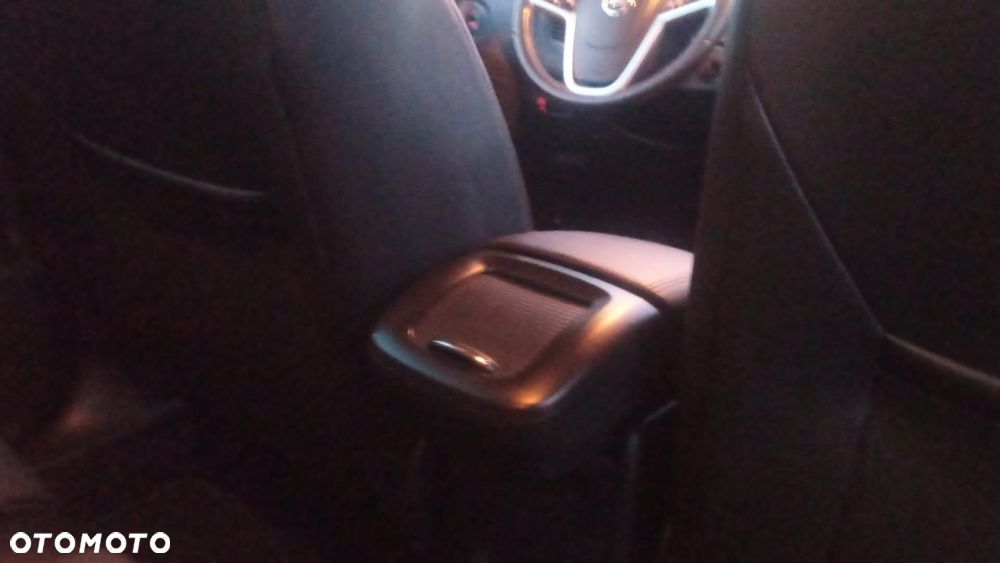 Opel Zafira 2.0 CDTI Cosmo - 16