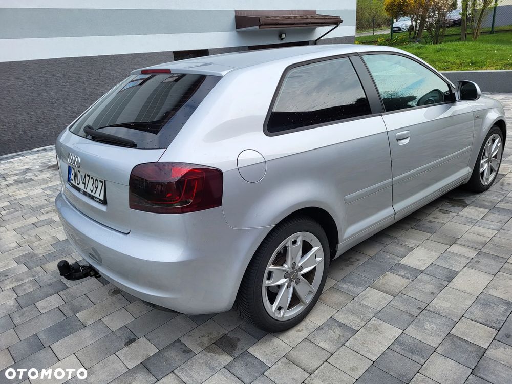 Audi A3 3-drzwiowe 2.0 TDI DPF Ambiente - 7