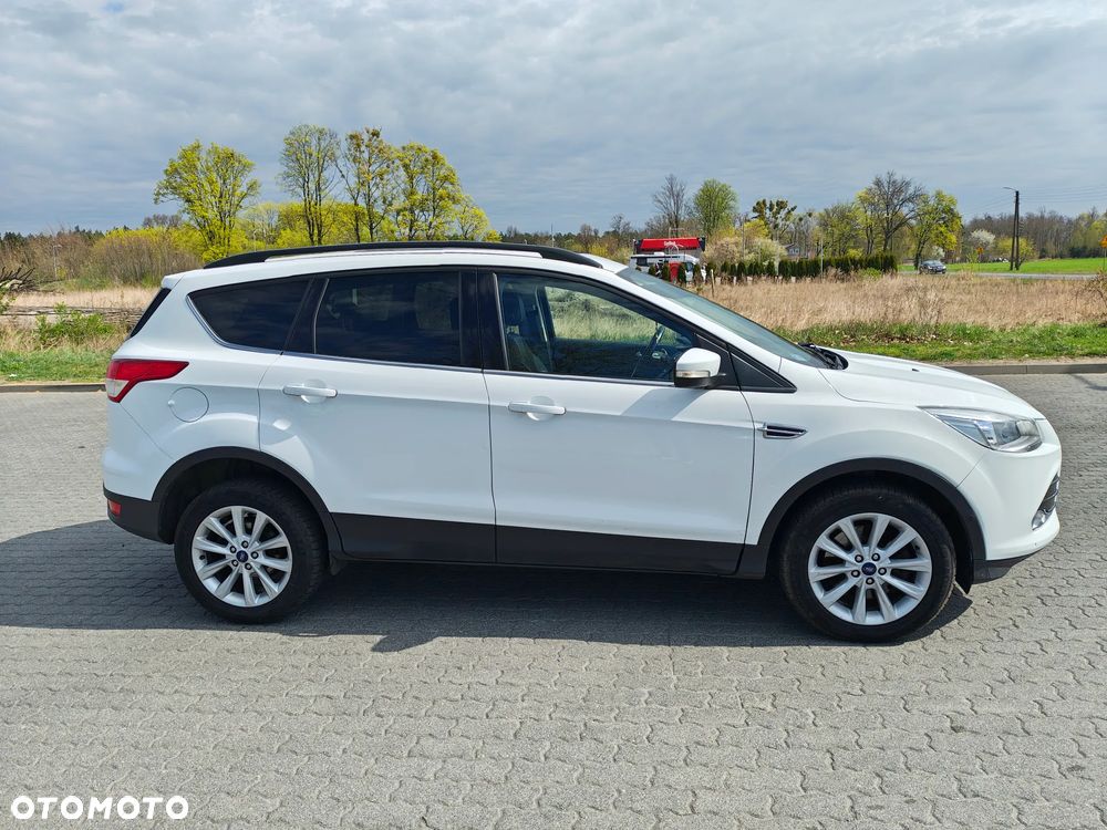 Ford Kuga 2.0 TDCi 2x4 SYNC - 4