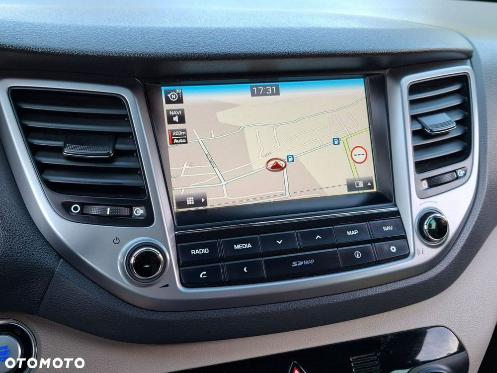 Hyundai Tucson 1.7 CRDI BlueDrive Comfort 2WD DCT - 18