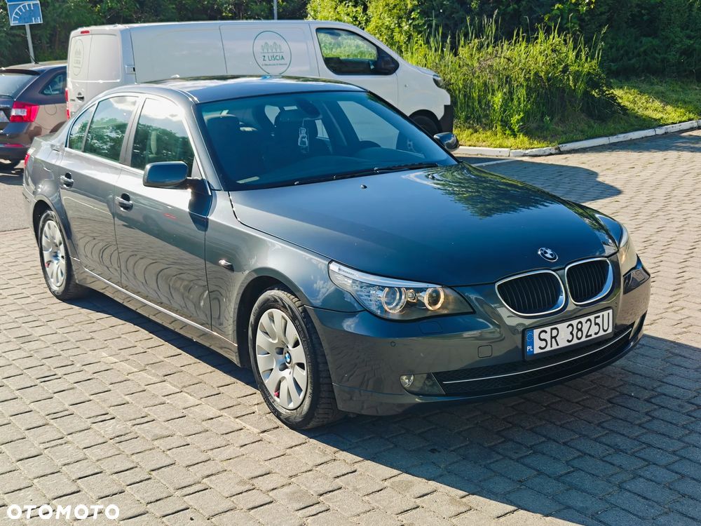 BMW Seria 5 520i - 9