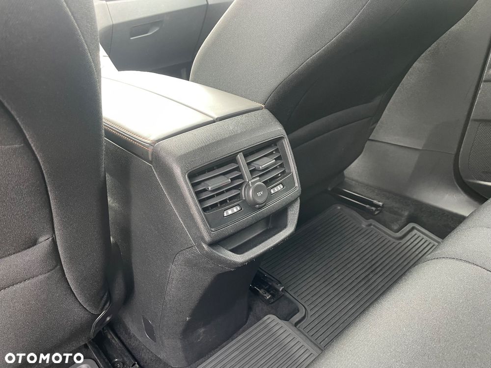 Peugeot 3008 1.6 BlueHDi Active S&S - 12