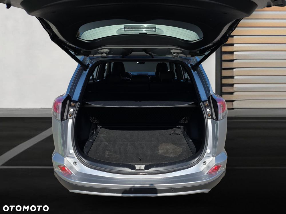 Toyota RAV4 Hybrid Prestige 4x4 - 12