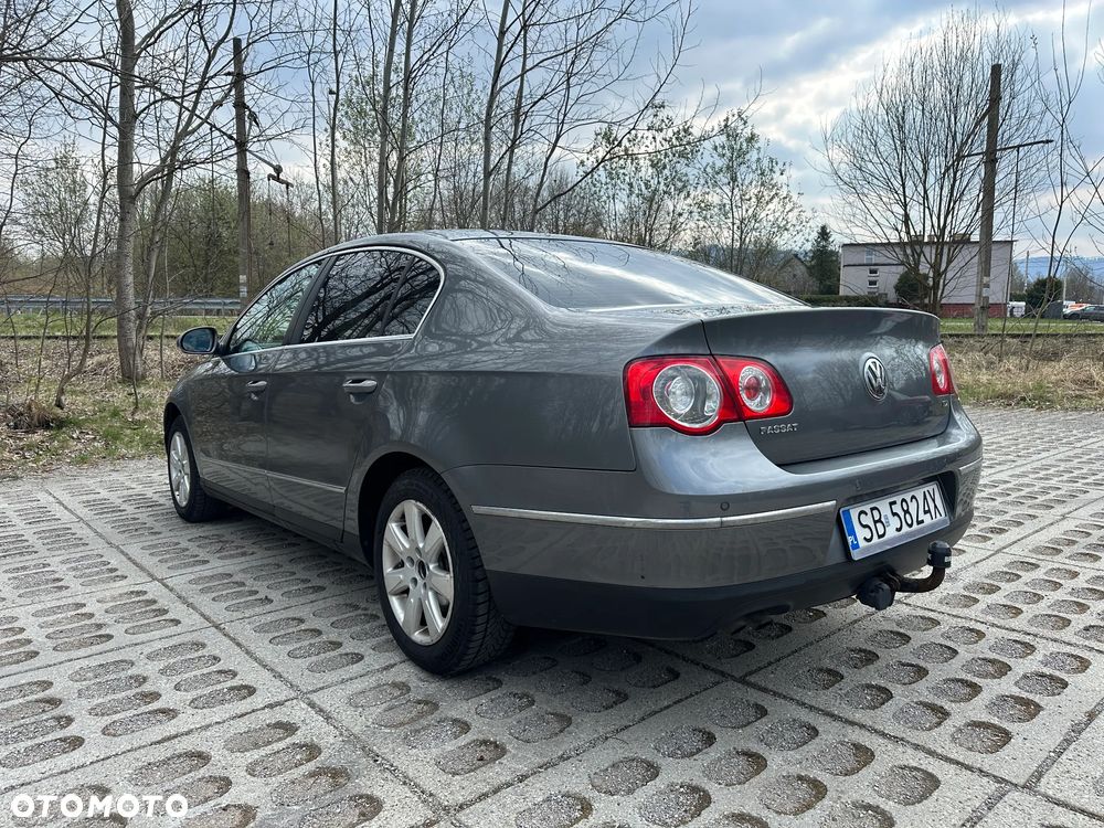 Volkswagen Passat - 34