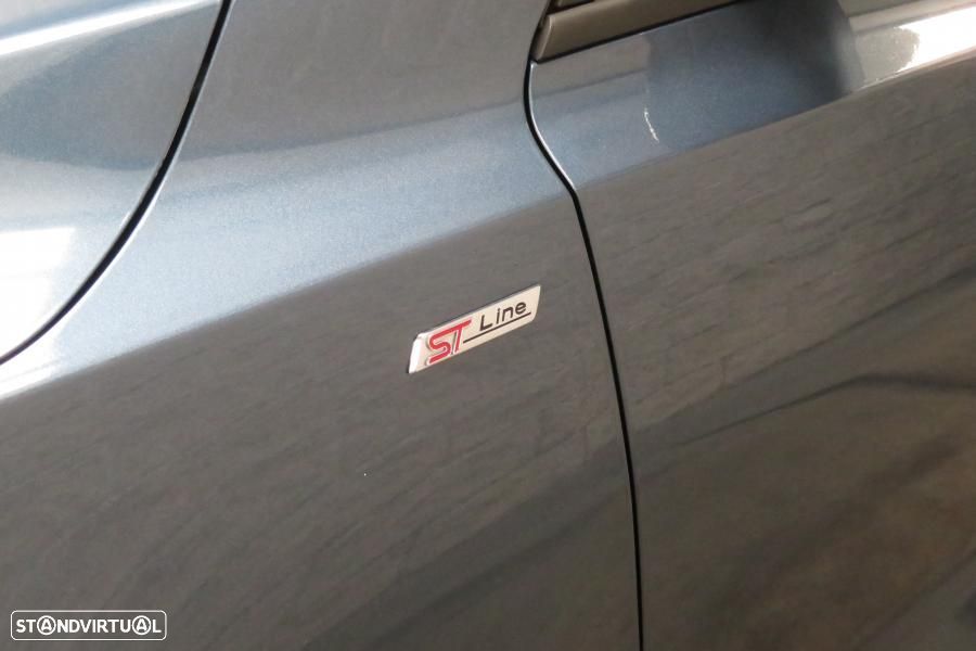 Ford Focus SW 1.0 EcoBoost ST-Line - 31