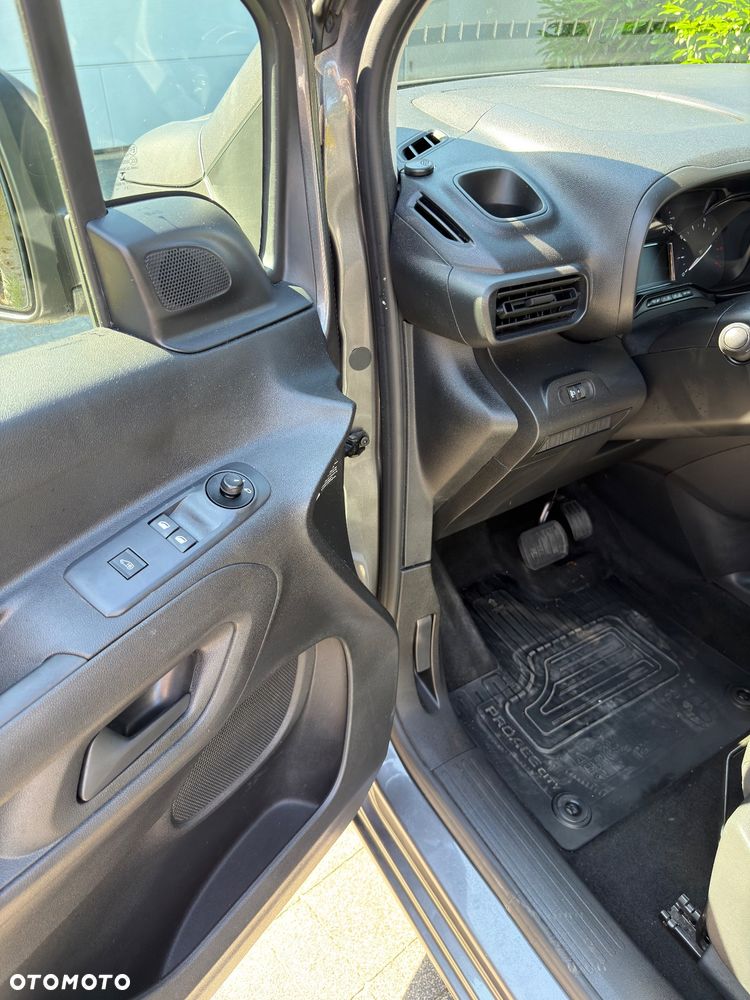 Toyota Proace City Furgon Long - 10