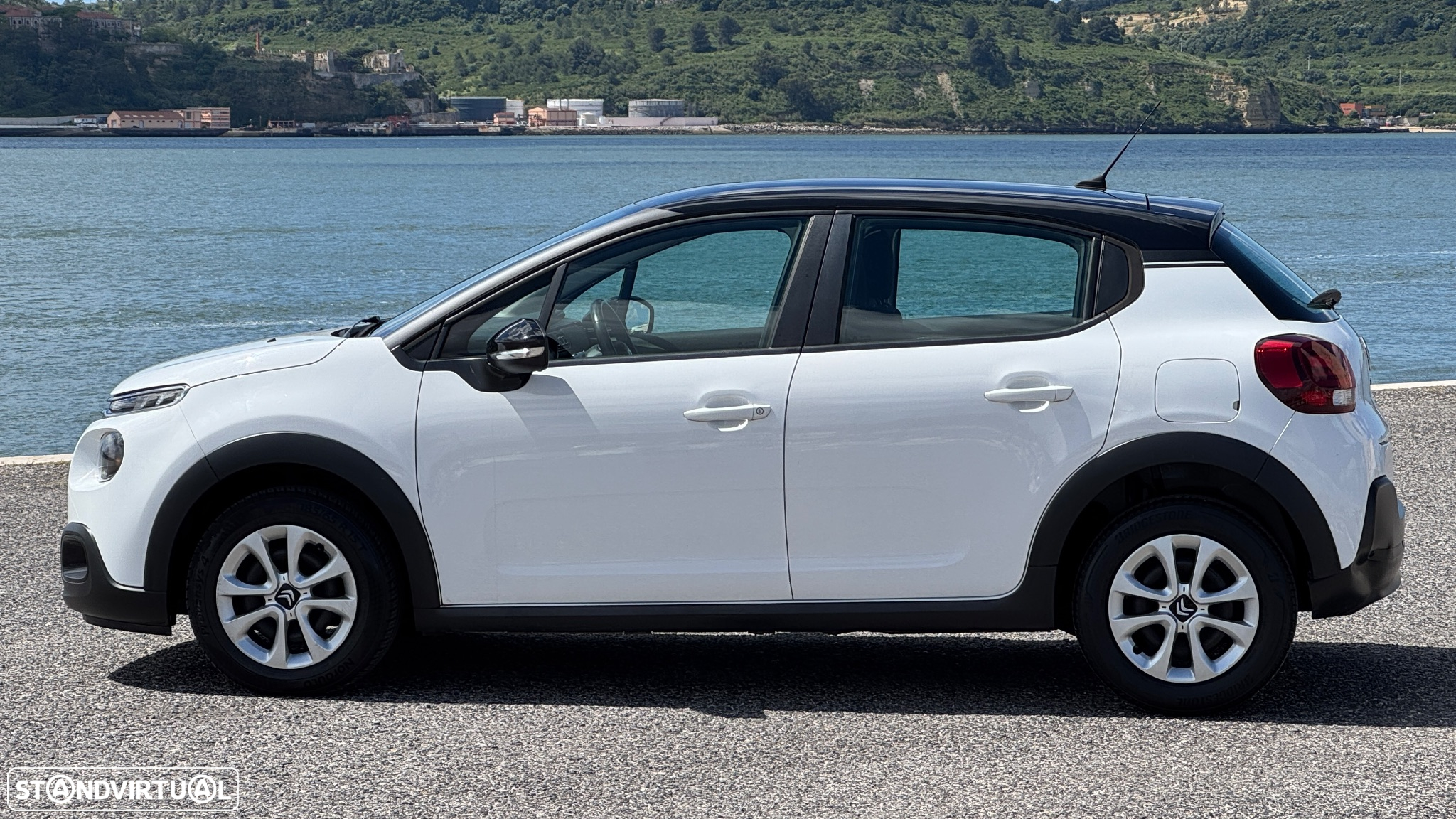 Citroën C3 1.2 PureTech Feel - 3