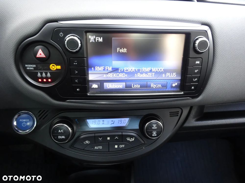 Toyota Yaris 1.5 VVT-i Comfort - 26