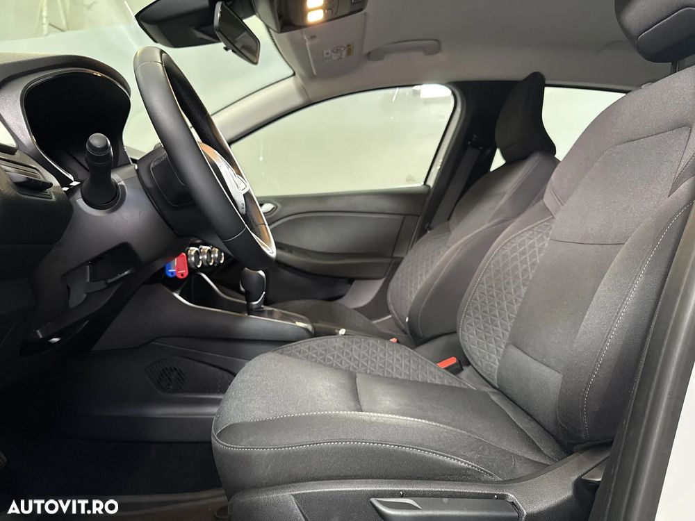 Renault Clio - 20