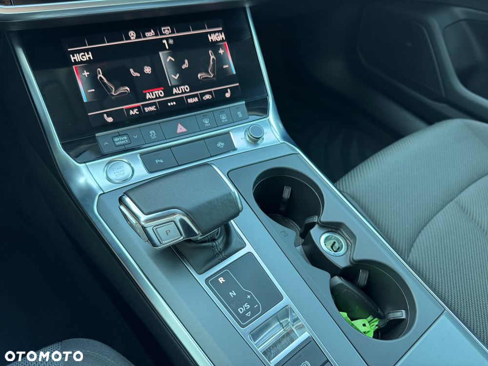 Audi A6 Avant 40 TDI S tronic sport - 32
