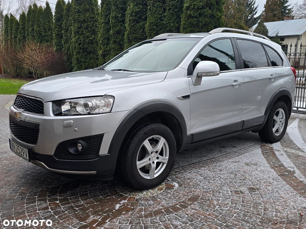 Chevrolet Captiva 2.4 AWD LT+ - 16