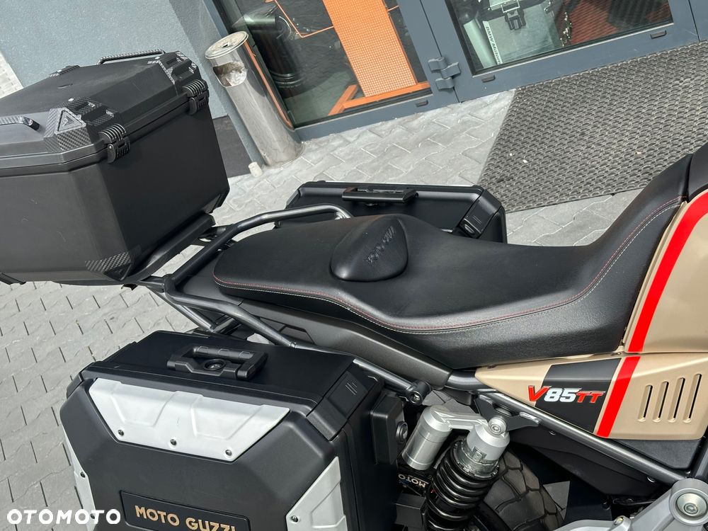 Moto Guzzi V85 - 14