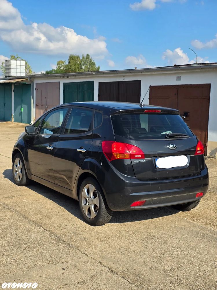 Kia Venga 1.6 CVVT Automatik Black Collection - 3