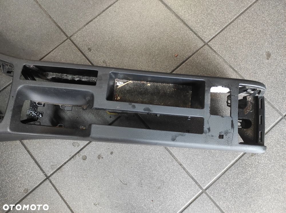 PODŁOKIETNIK TUNEL CLIMATRONIC  KOSZT RADIO AUDI A4 B6 B7 2 DIN WYSYŁKA !!! - 3