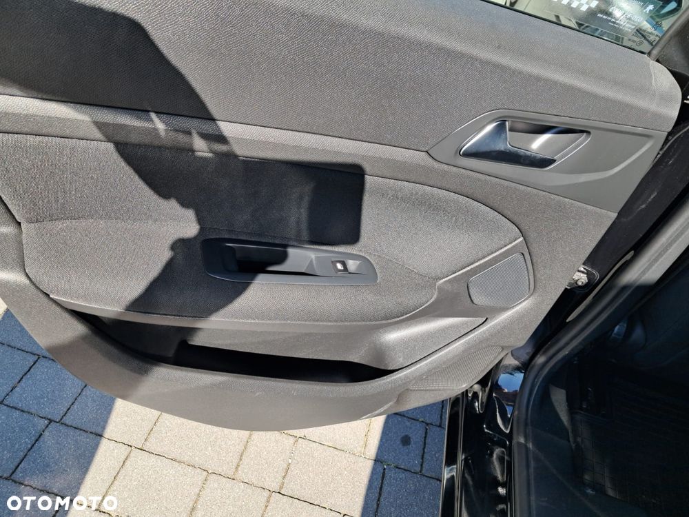Peugeot 308 1.6 THP Active - 21