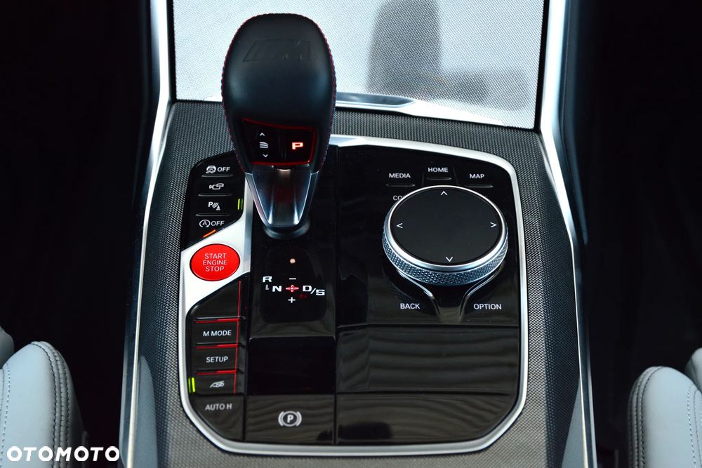 BMW M4 Competition M xDrive sport - 25