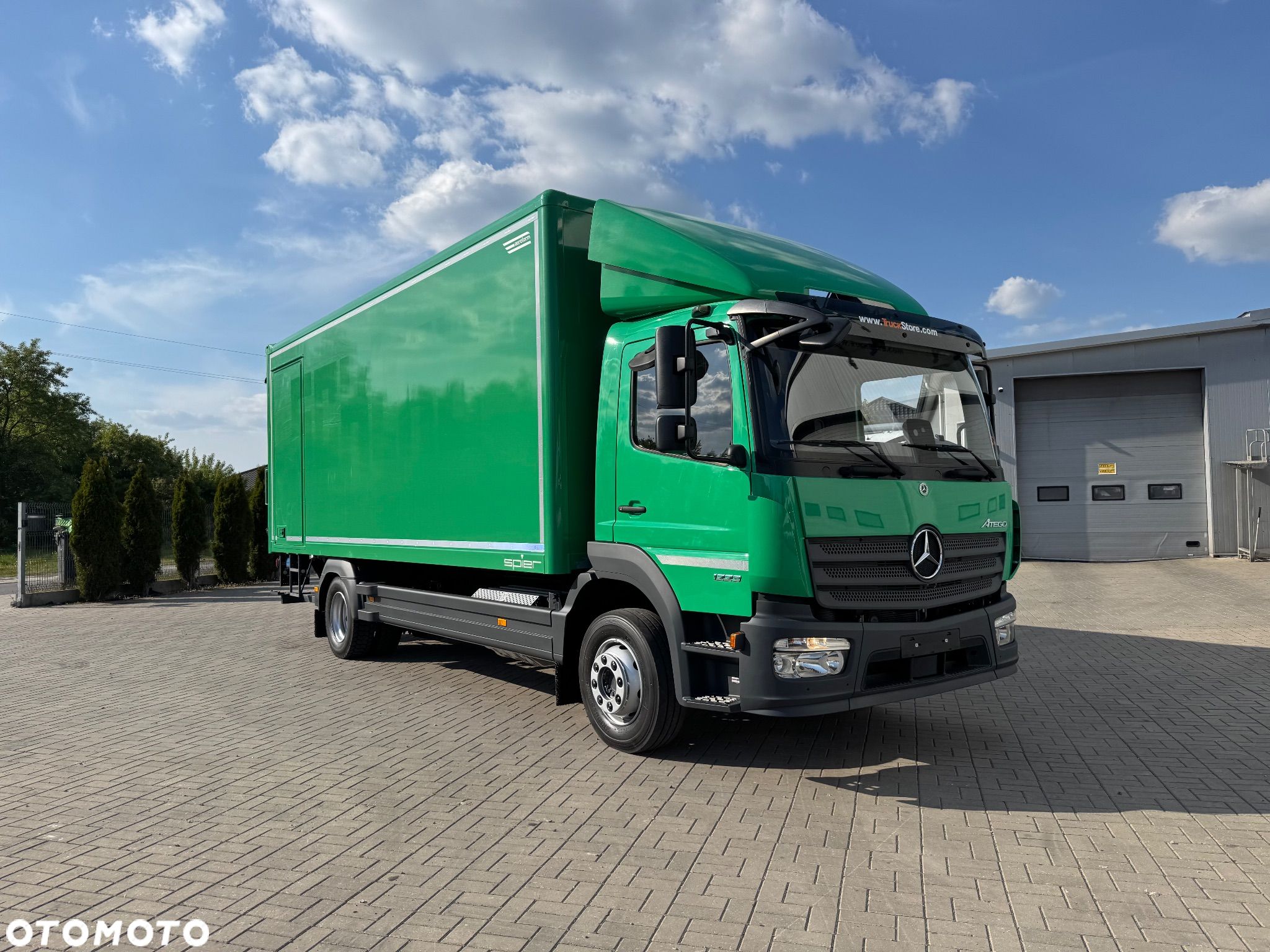 Mercedes-Benz ATEGO - 1