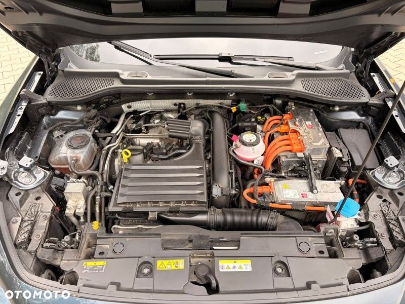 Cupra Formentor 1.4 e-Hybrid DSG - 25