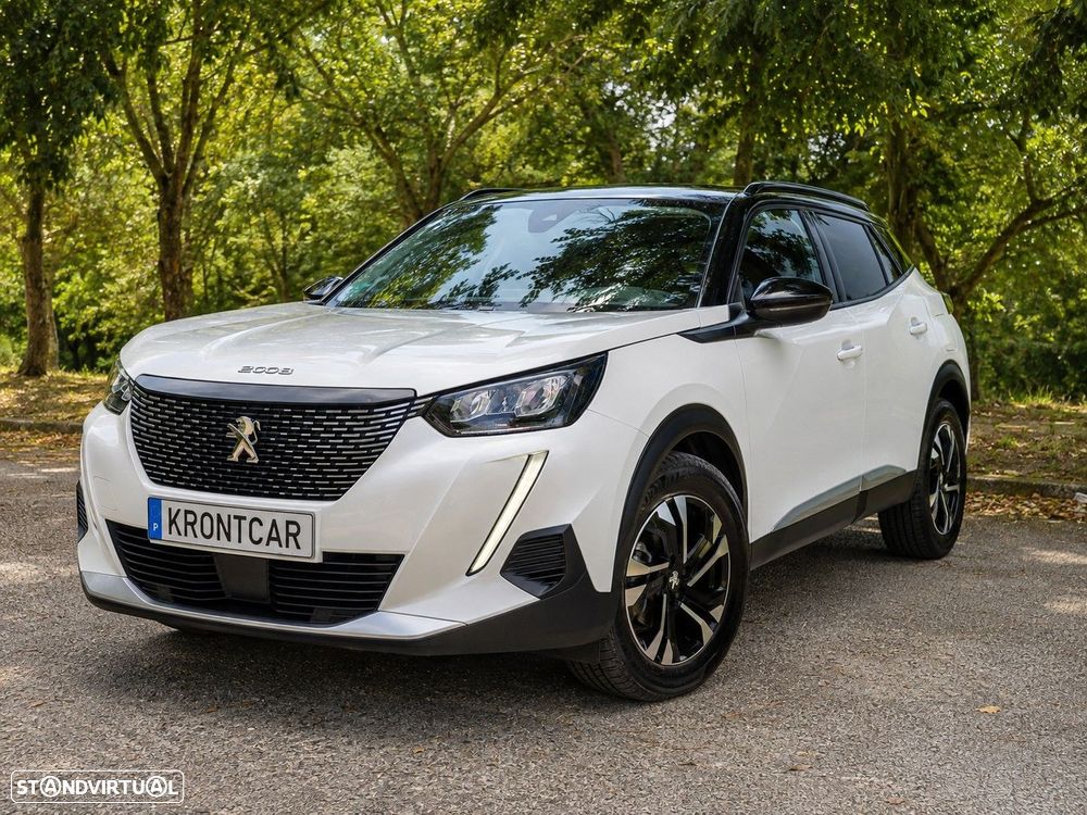 Peugeot 2008 1.2 PureTech Allure Pack EAT8 - 4