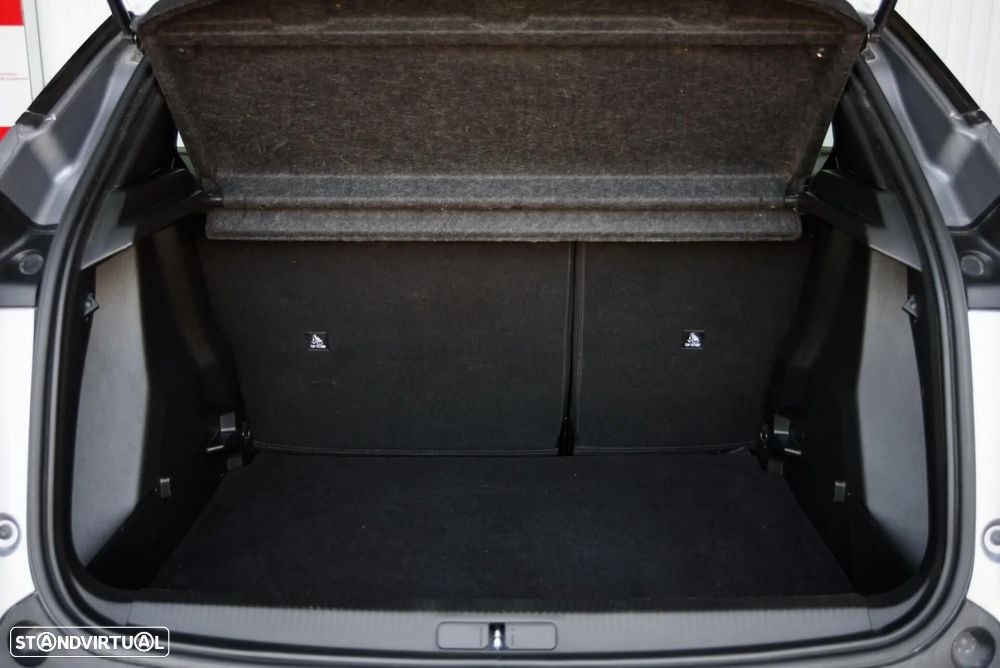 Peugeot 2008 1.2 PureTech Active - 16