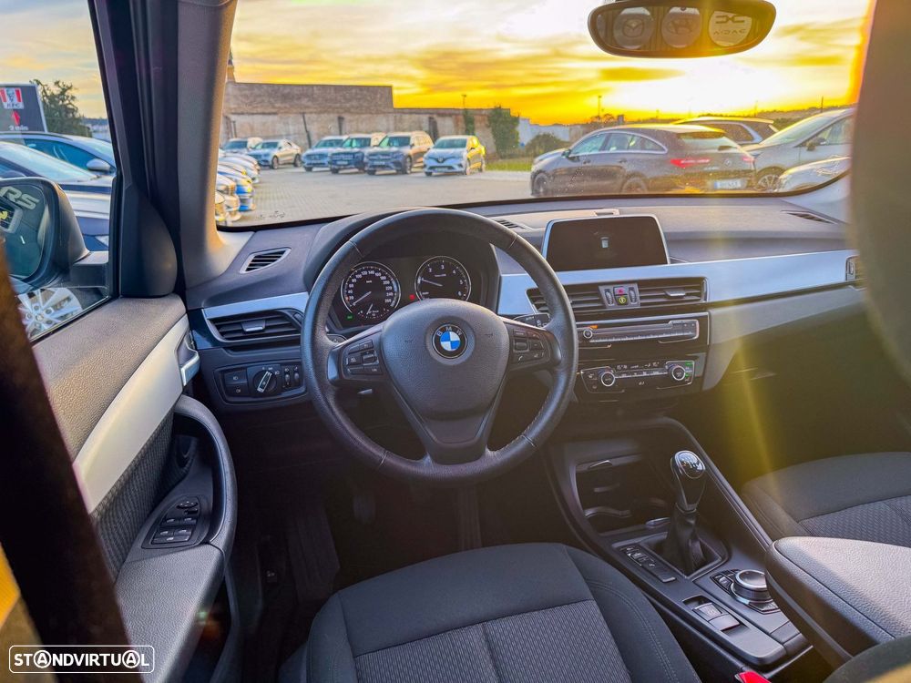 BMW X1 16 d sDrive Advantage - 24