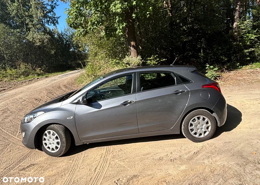 Hyundai i30 1.4 Classic - 6