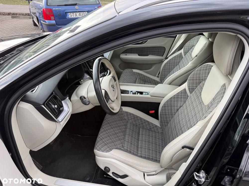 Volvo V60 - 13