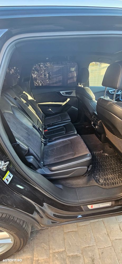 Audi Q7 - 6