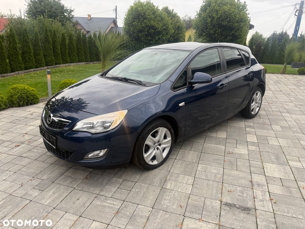 Opel Astra 1.4 T Edition 150 - 8