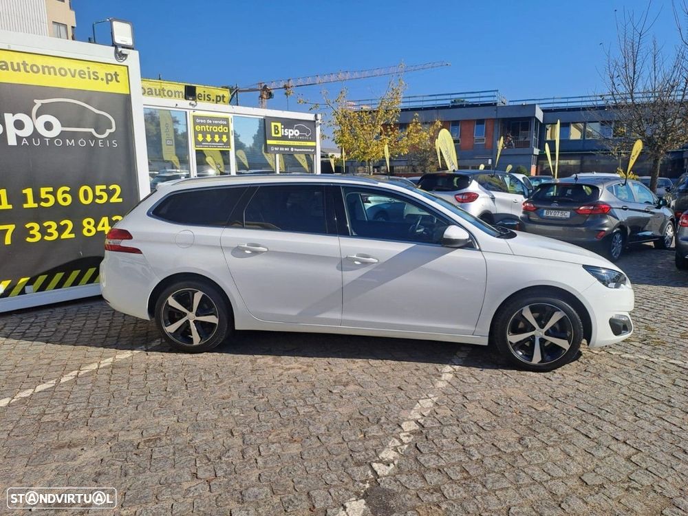 Peugeot 308 SW 1.2 PureTech Allure EAT6 - 7