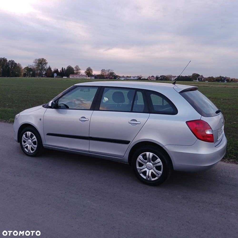Skoda Fabia - 6