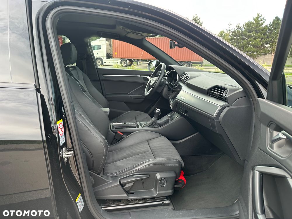 Audi Q3 40 TDI Quattro S Line S tronic - 11