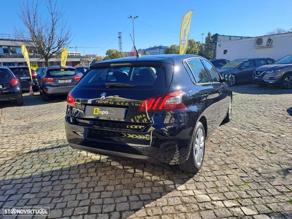 Peugeot 308 PureTech 130 GPF EAT8 Black Edition - 5