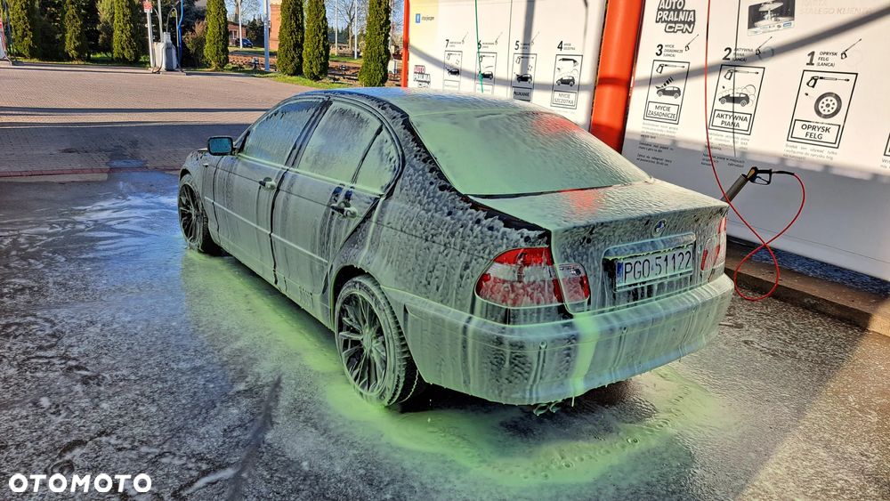 BMW Seria 3 320i - 15