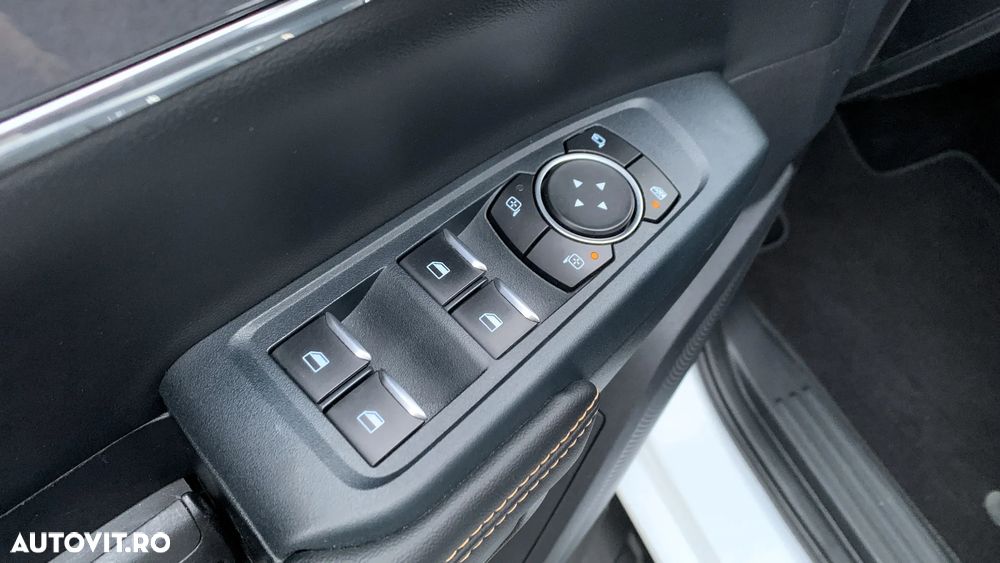 Ford Ranger Pick-Up 2.0 TD 205 CP 10AT 4x4 Double Cab Wildtrak - 18