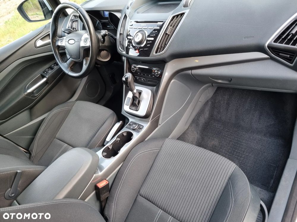 Ford Grand C-MAX 2.0 TDCi Titanium - 16