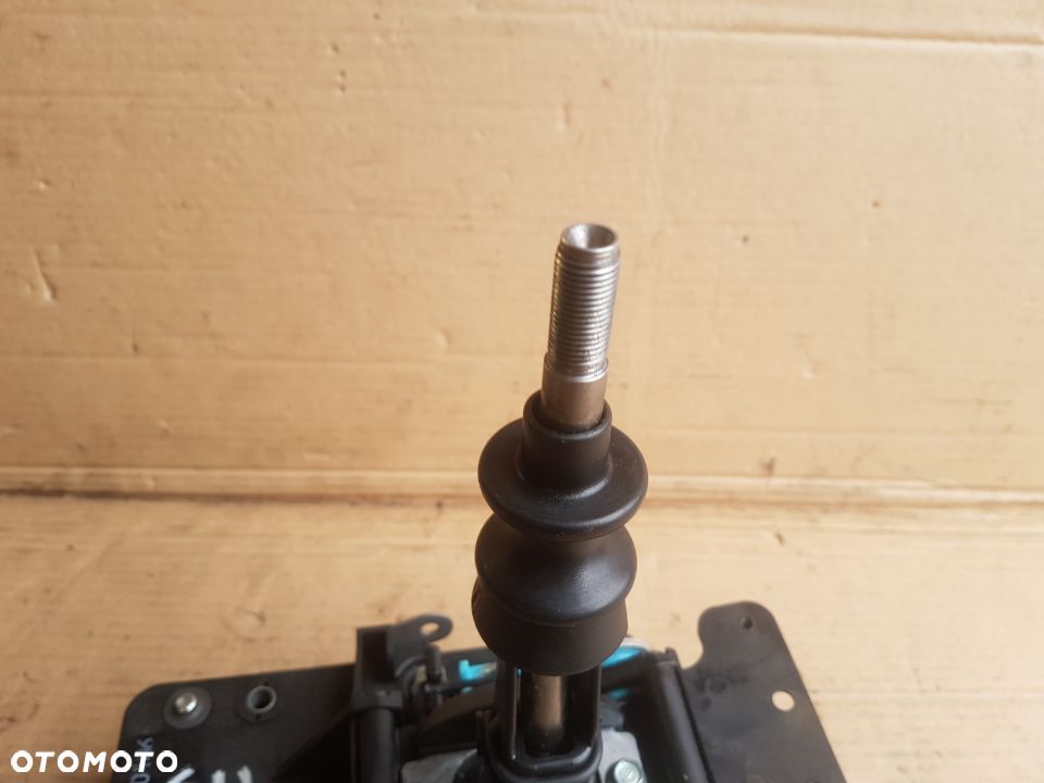 Subaru Forester 3 SH wybierak drążek zmiany biegów - 2