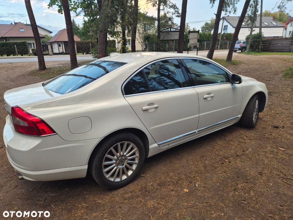 Volvo S80 2012 photo 3
