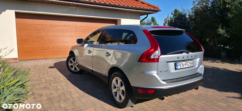 Volvo XC 60 - 6